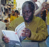 Ngugi Wa Thiongo